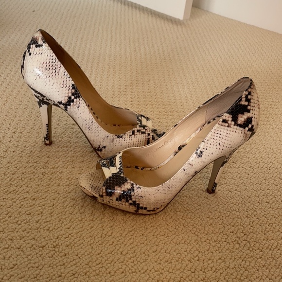 Nine West - faux snake skin heels - Picture 3 of 10